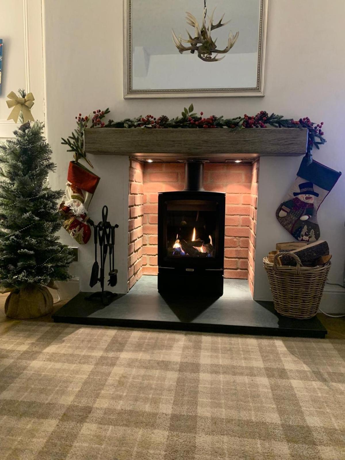 Woodland Cottage - Private Courtyard - Pet Friendly Retreat In The Heart Of Windermere Eksteriør billede